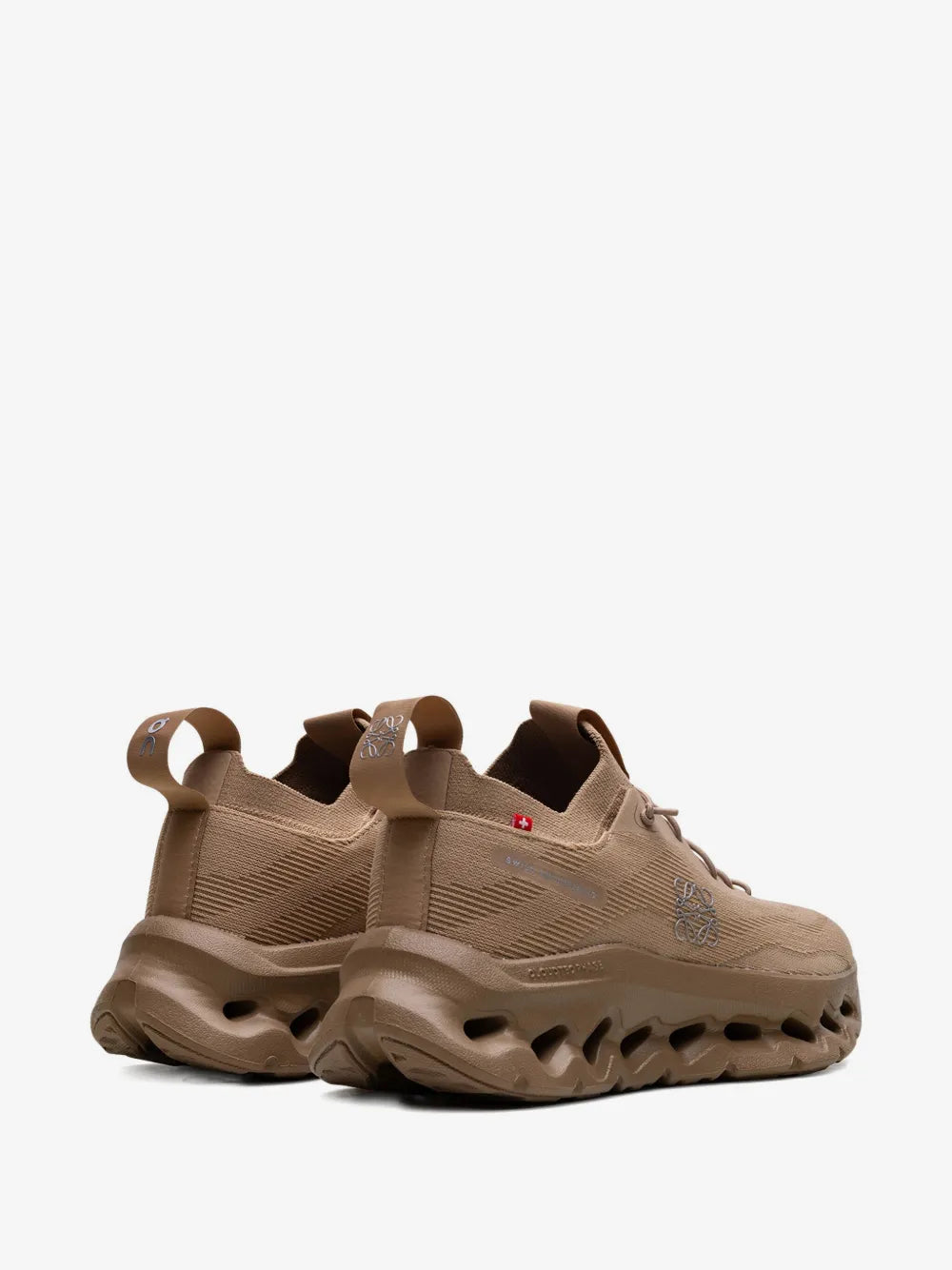 On x Loewe Cloudtilt "Dark Sand" - Image 3
