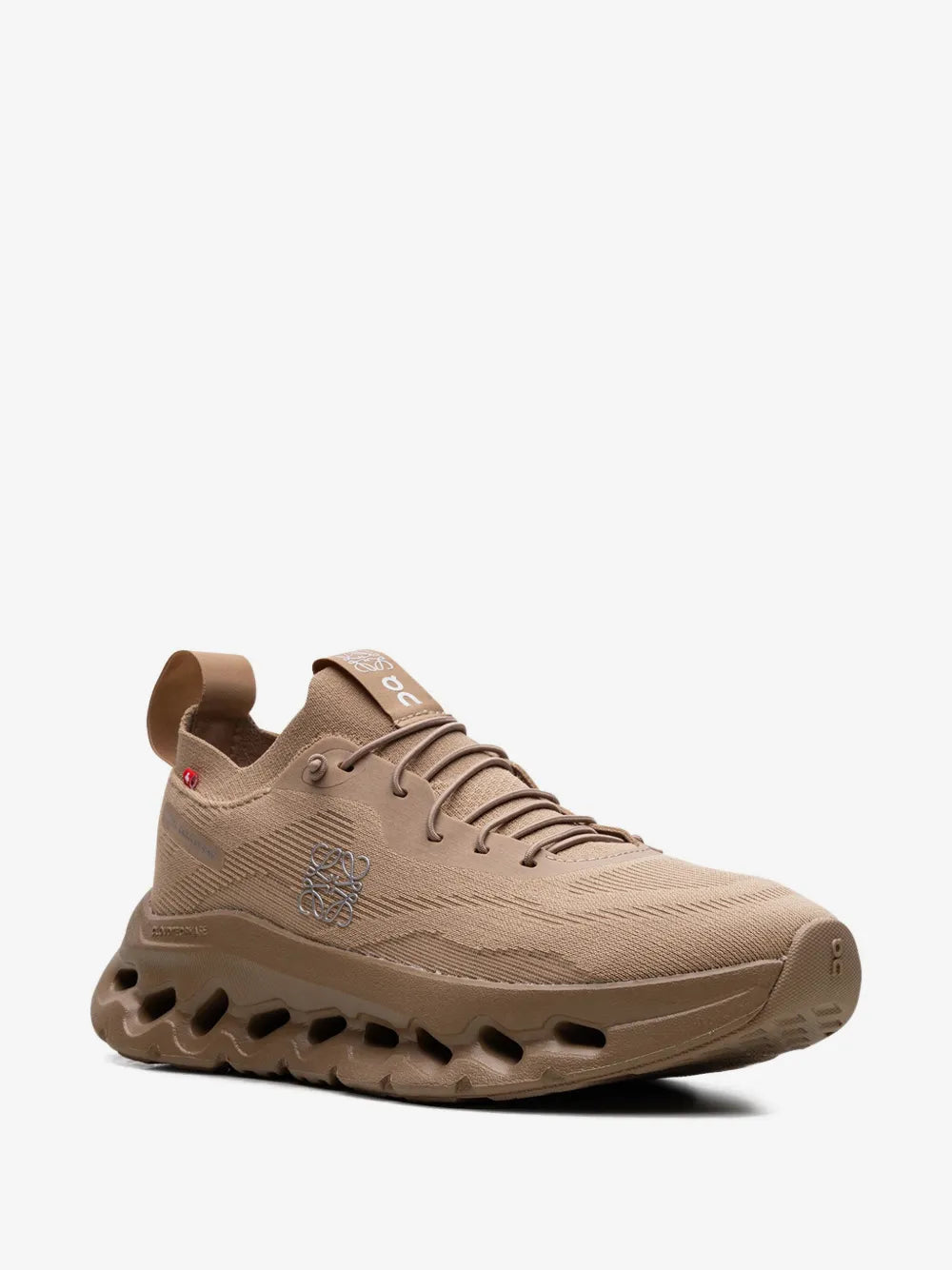 On x Loewe Cloudtilt "Dark Sand" - Image 2