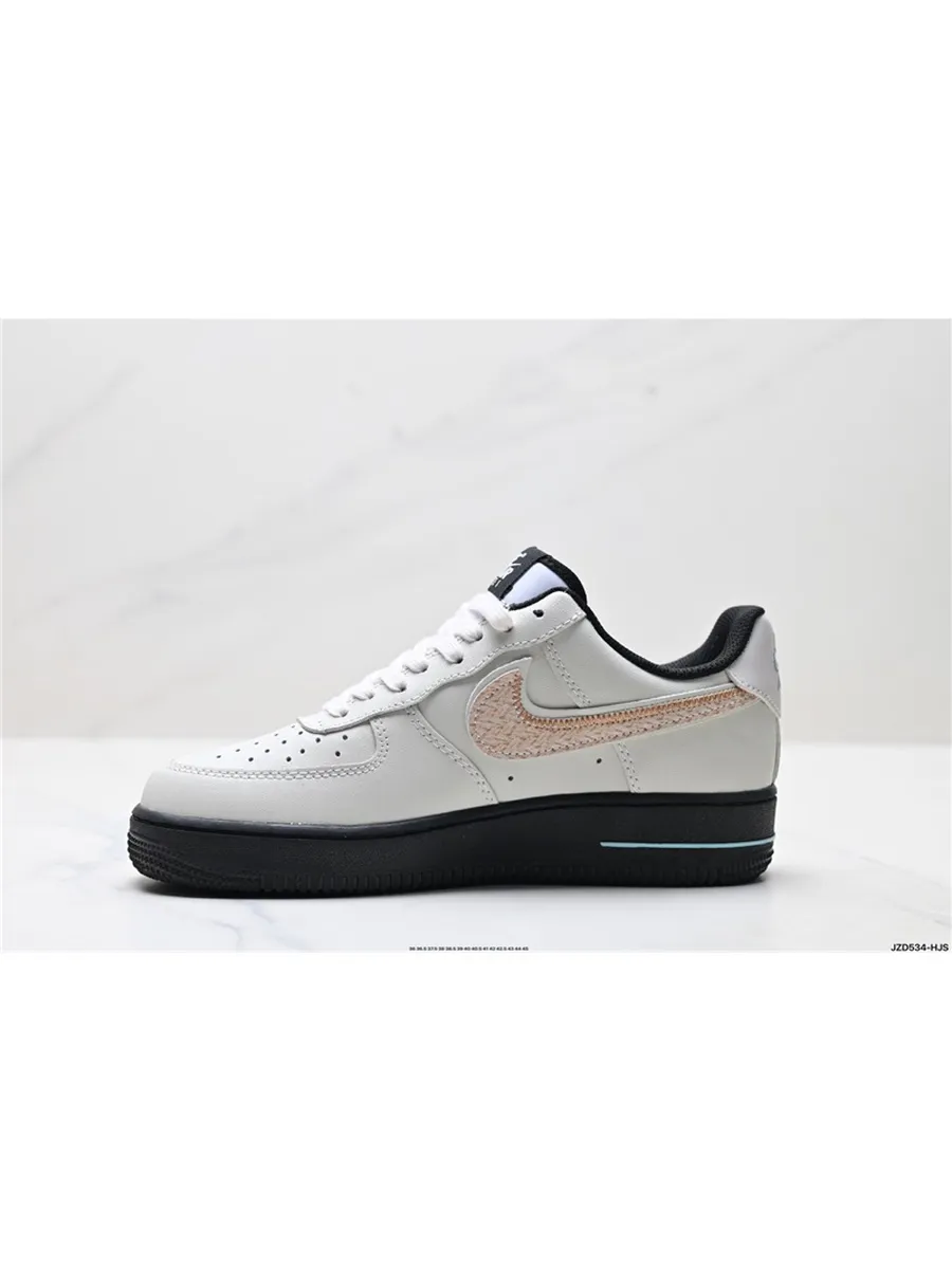 Nike AIR FORCE 1’07 - Image 3
