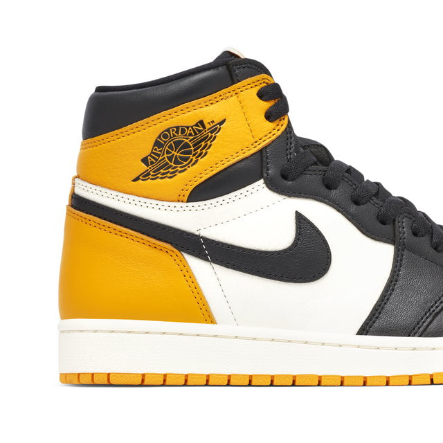 Air Jordan 1 Retro High OG Yellow Toe - Image 4