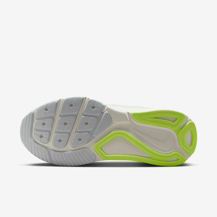Nike Structure 26 Running Shoes - Image 2