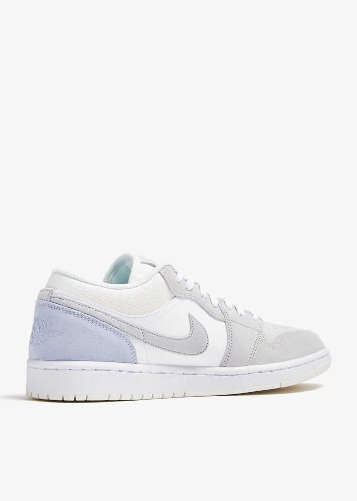 Air Jordan 1 Low 'Paris' - Image 3