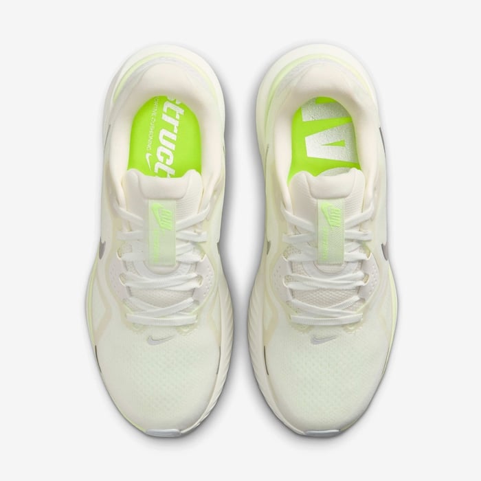 Nike Structure 26 Running Shoes - Image 4