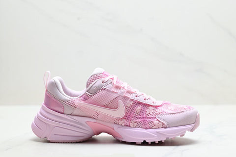NIKE V2K RUN 'Pink' - Image 3